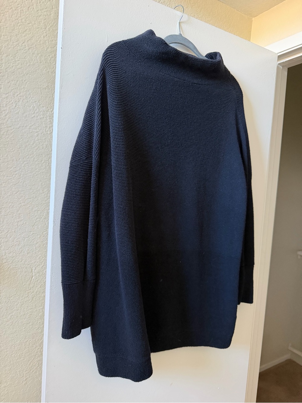 Woman’s Free People ottoman slouchy tunic